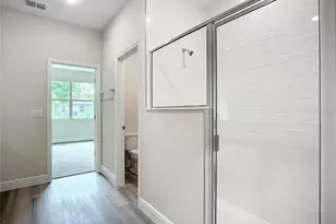 2204 S Biscayne Dr, North Port, FL 34287 - Photo 38