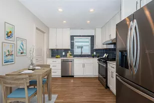 1700 Shore Acres Blvd NE, Saint Petersburg, FL 33703 - Photo 10