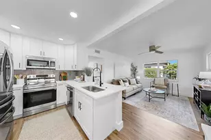 4112 W Lawn Ave, Tampa, FL 33611 - Photo 4