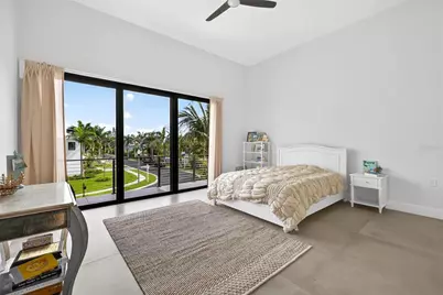 131 Forest Hills Drive, Redington Shores, FL 33708 - Photo 24