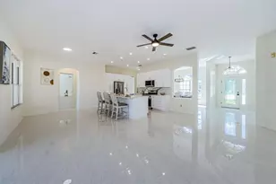 8604 Herons Cove Pl, Tampa, FL 33647 - Photo 16