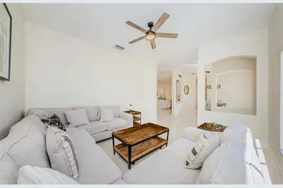 8604 Herons Cove Place, Tampa, FL 33647 - Photo 14