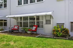 5660 80th St N, Saint Petersburg, FL 33709 - Photo 2