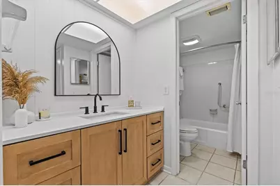 4540 Overlook Drive NE #246, Saint Petersburg, FL 33703 - Photo 16