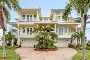 442 Midway Island, Clearwater Beach, FL 33767 - Photo 4