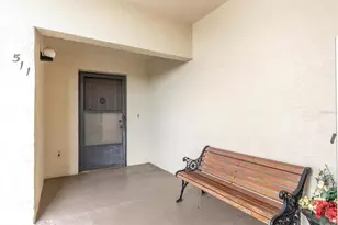 8198 Terrace Garden Dr, Saint Petersburg, FL 33709 - Photo 2