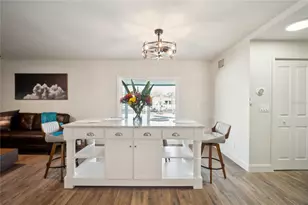 8425 Flagstone Dr, Tampa, FL 33615 - Photo 32