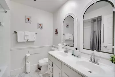 8425 Flagstone Drive, Tampa, FL 33615 - Photo 14