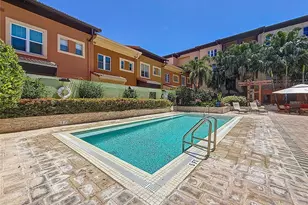 100 4th Ave S, Saint Petersburg, FL 33701 - Photo 42