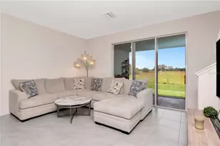 34252 Redwood Dawn Ln, Wesley Chapel, FL 33543 - Photo 16