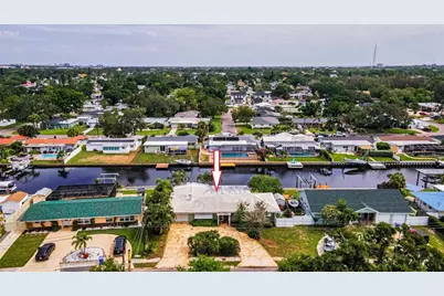 201 78th Avenue N, Saint Petersburg, FL 33702 - Photo 1