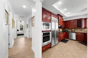 6 Academy Way S, Saint Petersburg, FL 33711 - Photo 8