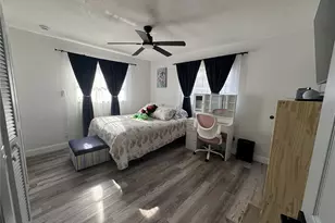 2509 Thornbrook Pl, Tampa, FL 33618 - Photo 28