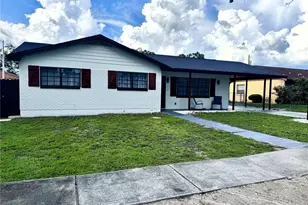 2509 Thornbrook Pl, Tampa, FL 33618 - Photo 1