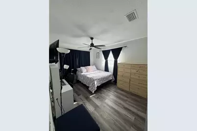 2509 Thornbrook Place, Tampa, FL 33618 - Photo 24