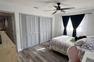 2509 Thornbrook Pl, Tampa, FL 33618 - Photo 22