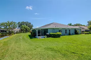 717 Manchester Woods Dr, Sun City Center, FL 33573 - Photo 34