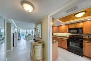 105 Island Way, Clearwater Beach, FL 33767 - Photo 12