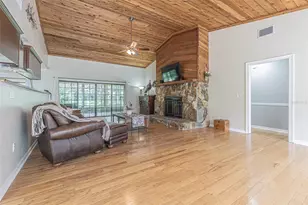 18110 30th St, Lutz, FL 33559 - Photo 4