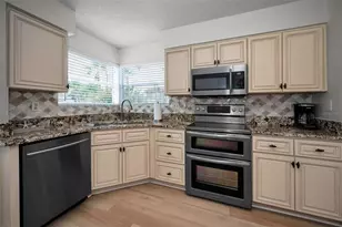 6080 Bahia Del Mar Cir, Saint Petersburg, FL 33715 - Photo 4