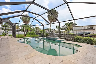 5285 Dover Street NE, Saint Petersburg, FL 33703 - Photo 8