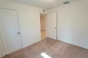 915 Culbreath Grn Ct, Ruskin, FL 33570 - Photo 14