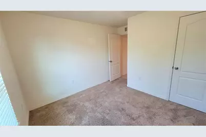 915 Culbreath Green Court, Ruskin, FL 33570 - Photo 16