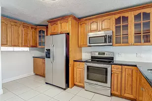 6344 Newtown Cir, Tampa, FL 33615 - Photo 8