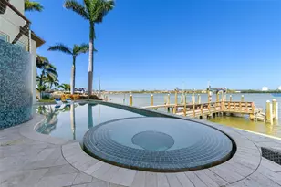 7815 9th Ave S, Saint Petersburg, FL 33707 - Photo 54