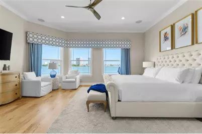 7815 9th Avenue S, Saint Petersburg, FL 33707 - Photo 22