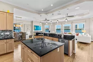 7815 9th Ave S, Saint Petersburg, FL 33707 - Photo 14