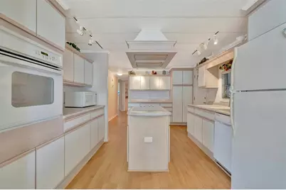 124 Saint Pierres Way, Apollo Beach, FL 33572 - Photo 18