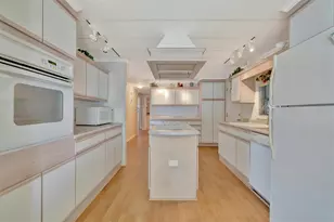 124 St Pierres Way, Apollo Beach, FL 33572 - Photo 18