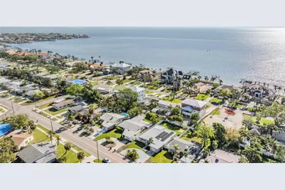 4015 Overlook Drive NE, Saint Petersburg, FL 33703 - Photo 42