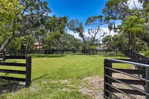 10930 Spring St, Largo, FL 33774 - Photo 78