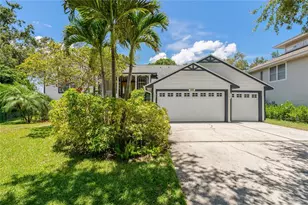 389 Grand Bay Dr, Palm Harbor, FL 34683 - Photo 40