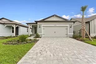 13747 Cyn Rdg Rd, Spring Hill, FL 34610 - Photo 1