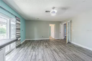 739 Chesapeake Dr, Tarpon Springs, FL 34689 - Photo 8