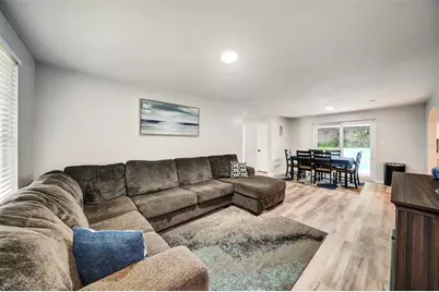 1305 Willow Valley Drive, Brandon, FL 33510 - Photo 6