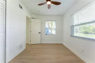 4011 Helena St NE, Saint Petersburg, FL 33703 - Photo 12