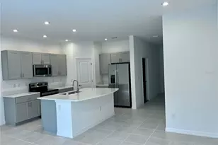 34142 Polacca Ln, Wesley Chapel, FL 33543 - Photo 6