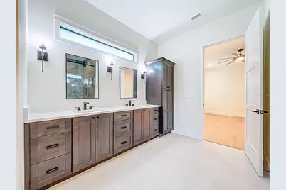 1015 W Charter Street, Tampa, FL 33602 - Photo 38