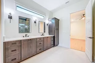 1015 W Charter St, Tampa, FL 33602 - Photo 38
