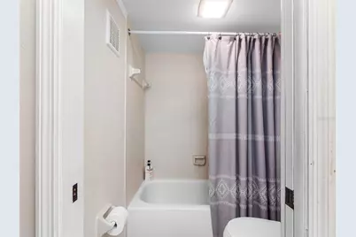 10182 Seminole Island Dr, Largo, FL 33773 - Photo 14