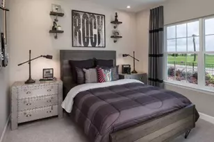 35154 Emberview Dr, Zephyrhills, FL 33541 - Photo 10