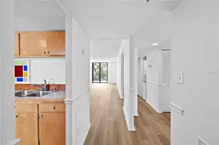 201 W Laurel St, Tampa, FL 33602 - Photo 2