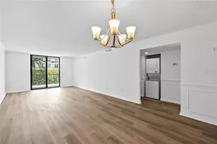 201 W Laurel St, Tampa, FL 33602 - Photo 6