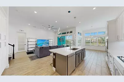 5307 Wishing Arch Drive, Apollo Beach, FL 33572 - Photo 12