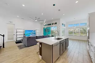 5307 Wishing Arch Dr, Apollo Beach, FL 33572 - Photo 12