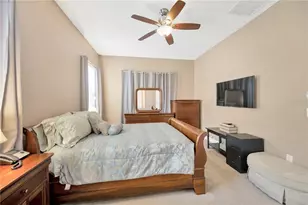 320 Roxbury Crossing Ct, Valrico, FL 33594 - Photo 8